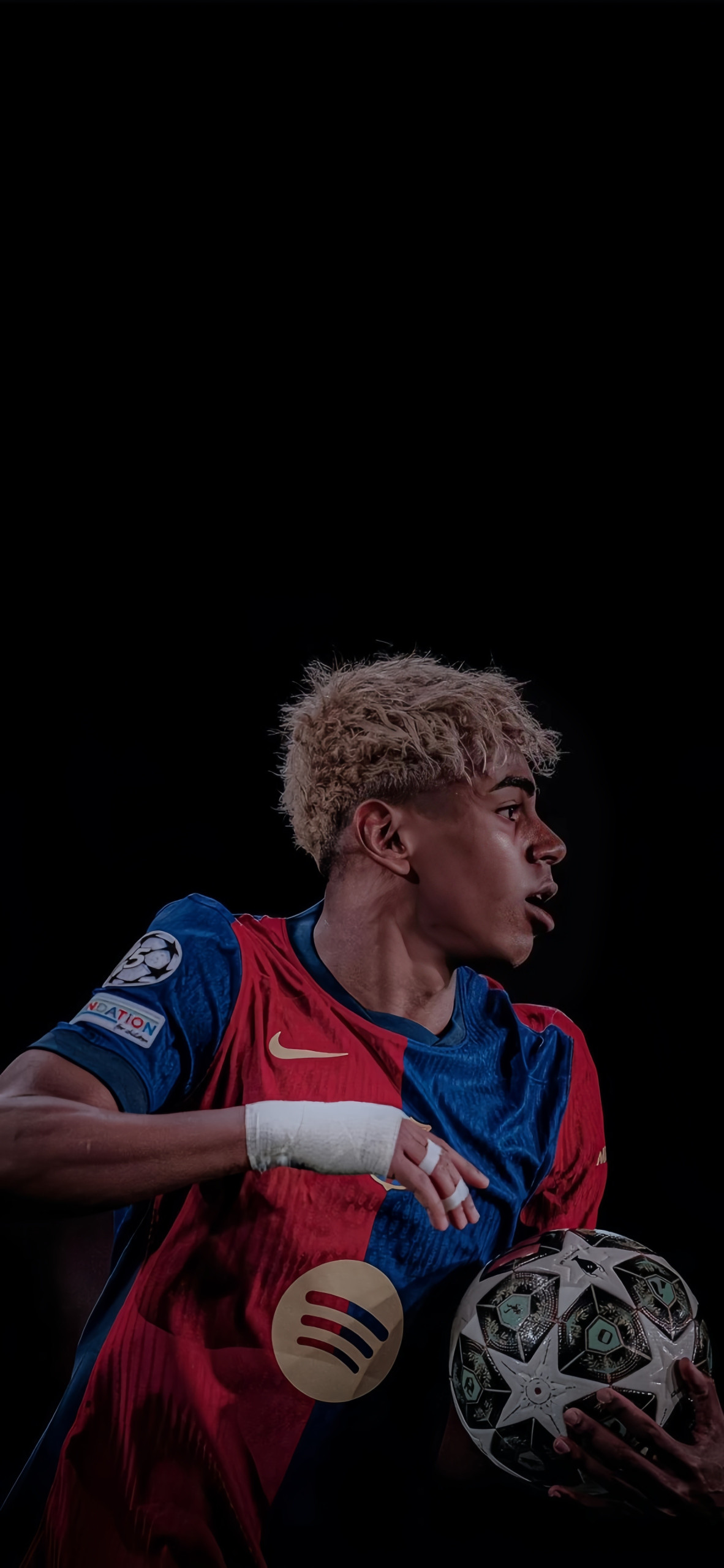 Lamine Yamal Football Star Wallpaper