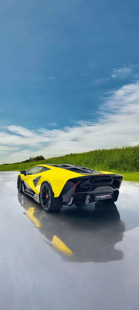 Rear View Lamborghini Fenomeno Wallpaper