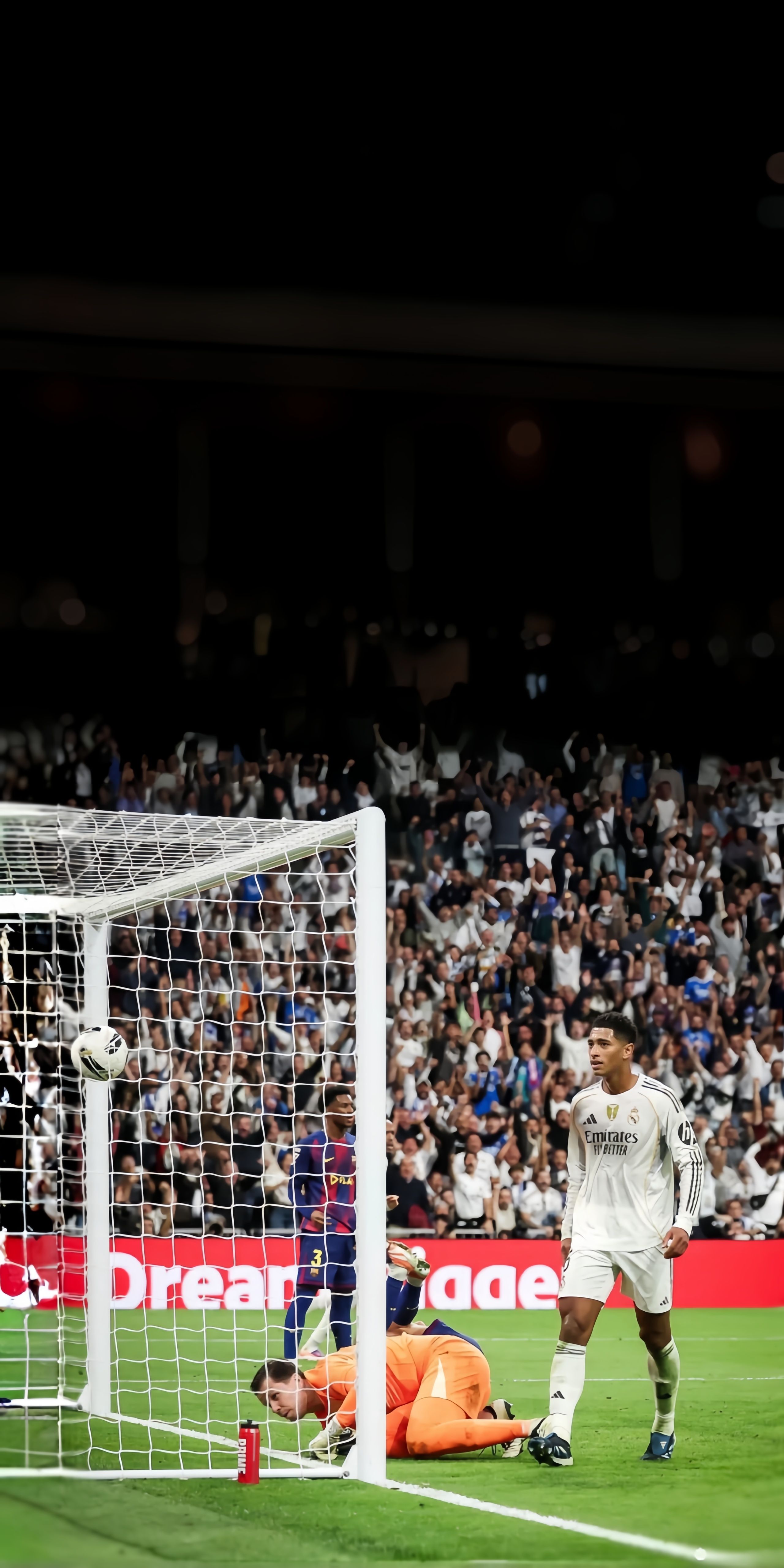 Jude Bellingham Football Goal Celebration Wallpaper