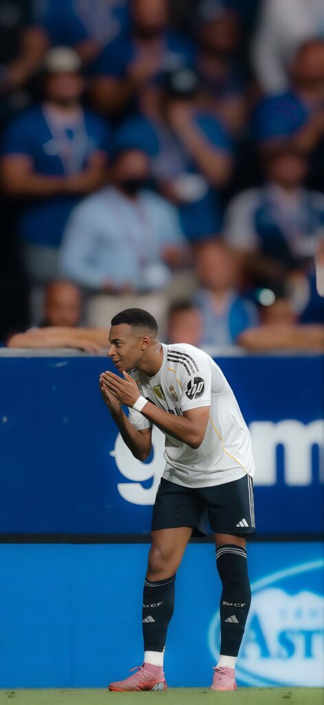 Kylian Mbappé Real Madrid Wallpaper
